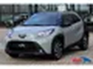 Toyota Aygo X 1.0 VVT-i MT Pulse CAMERA CARPLAY STOELVERWARMING NIEUWE AUTO!