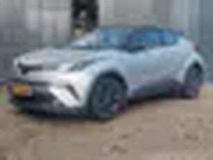 Toyota C-HR 1.8 Hybrid Dynamic Bi-Tone Stoelverwarming Navigatie Camera Keyless Entry & Star