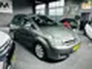 Toyota Corolla Verso 1.8 VVT-i Luna 7p - AUTOMAAT- VOOR/ACHTER CAMERA - PANO - CRUISE - NAVI