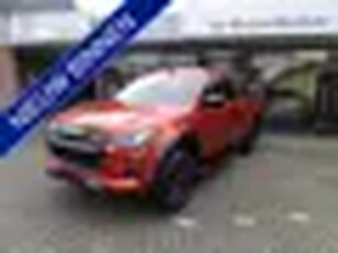 Toyota Hilux 1.9 Isuzu D-Max Double Cab verlengd 5-persoons V-Cross Automaat BPM-vrij / 20 december 2024 / meest luxe uitvoering / trekhaak /