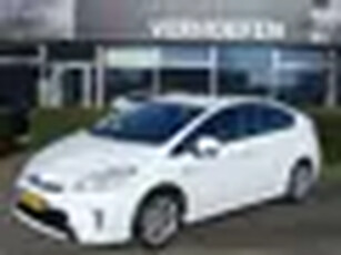 Toyota Prius 1.8 Business - HUD - PARK CAMERA - AUTOMAAT - VOLLEDIG TOYOTA ONDERHOUDEN !