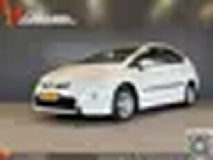 Toyota Prius 1.8 Comfort Cruise Climate Navi Camera Trekhaak