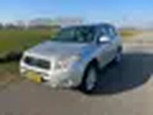 Toyota RAV4 2.0 VVTi Executive KEYLESS LEDER TREKHAAK VOLLEDIGE HISTOR