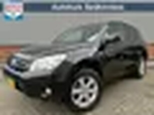 Toyota RAV4 2.0 VVTi X-Style Navigator Trekhaak Leer