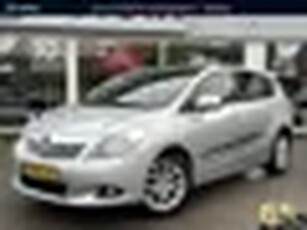 Toyota Verso 1.8 VVT-i Dynamic Business Automaat, NL Auto, Veel Luxe + Trekhaak