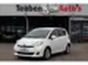 Toyota Verso-S 1.3 VVT-i Aspiration Climate control, Radio cd speler, Elektrische ramen, Cruise cont