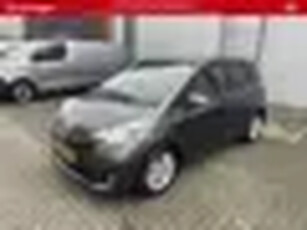 Toyota Verso-S 1.3 VVT-i Dynamic Panoramadak Trekhaak