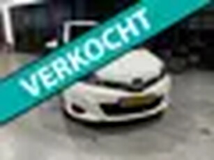 Toyota Yaris 1.0 VVT-i Aspiration / 5-Drs / Trekhaak / Camera / Nap / Airco /