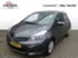 Toyota Yaris 1.0 VVT-i Aspiration (bj 2013)