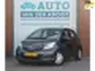 Toyota Yaris 1.0 VVT-i Aspiration, Clima, Camera, NL auto, APK 3-26