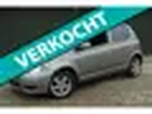 Toyota Yaris 1.0 VVT-i Sol MMT AUTOMAAT/AIRCO/VIJFDEURS/