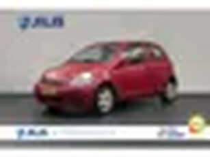 Toyota Yaris 1.0 VVT-i Terra 3-deurs Centrale deurvergrendeling Radio Isofix bevestiging