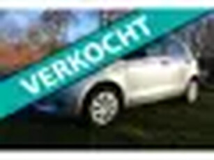 Toyota Yaris 1.0 VVTi + 5deurs*airco*navigatie*2de eigenaar