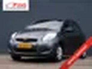 Toyota Yaris 1.0 VVTi Acces 1e EIGENAAR! DEALER ONDERHOUDEN! ORGINELE KM'S! TOPSTAAT!