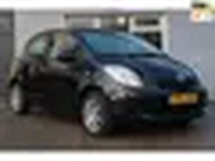 Toyota Yaris 1.0 VVTi Terra 5-deurs nette zuinige auto, lm-velgen, trekhaak, boekjes, 2x sleutel, ni