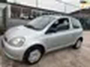 Toyota Yaris 1.3-16V VVT-i Luna *apk:08-2025*