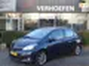 Toyota Yaris 1.3 VVT-i Dynamic - AUTOMAAT - CRUISE / CLIMATE CONTR - PARK CAMERA -