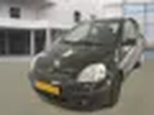 Toyota Yaris 1.3 VVT-i Luna