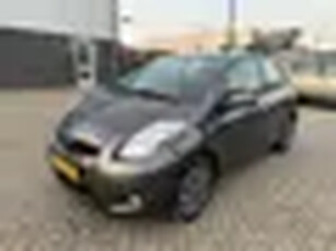 Toyota Yaris 1.3 VVTi Aspiration CLIMA NAVI 6 BAK