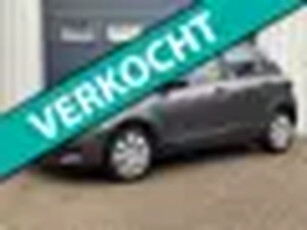 Toyota Yaris 1.3 VVTi Comfort 5-deurs AIRCO / 6BAK / NAP!