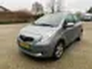 Toyota Yaris 1.3 VVTi Luna MMT (Automatisch )