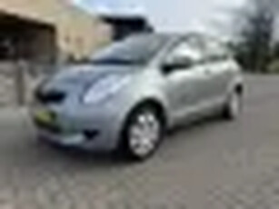 Toyota Yaris 1.3 VVTi Sol 5 deurs [ airco,audio ]