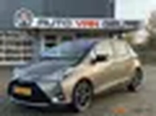 Toyota Yaris 1.5 Hyb. Bi-Tone Aut*5DR*Camera*LED*CLIMA*STOELVW*MF STUUR