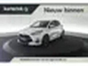 Toyota Yaris 1.5 Hybrid 130 Executive Stoel/stuur verwarming Blind-spot