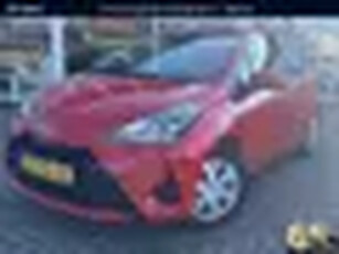 Toyota Yaris 1.5 Hybrid Active Automaat, AchteruitrijCamera ClimateControl, Nederlandse Auto!