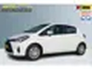 Toyota Yaris 1.5 Hybrid Aspiration + Airco/ Cruise/ Camera/ 5-drs/ Automaat/ Garantie/ NL-auto!