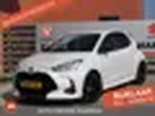 Toyota Yaris 1.5 Hybrid Executive Automaat Parkeersensoren Voor en Achter, Navigatie, Stoelverwarmin