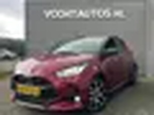 Toyota Yaris 1.5 Hybrid Launch Edition Two Tone Navigatie Camera Apple Carplay Cruise Cont