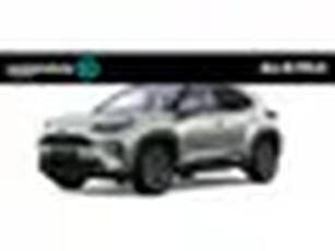 Toyota Yaris Cross 1.5 Hybrid 115 First Edition Shimmering Silver Comfort Pack Nieuw uit voorraad leverbaar