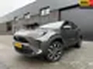 Toyota Yaris Cross 1.5 Hybrid Dynamic 1E EIGENAAR 12MND GARANTIE AUTOMAAT NAVI CARPLAY L