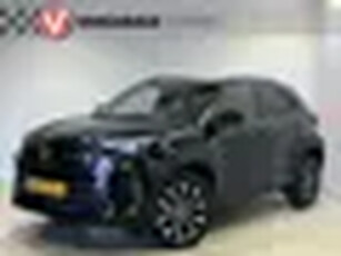 Toyota Yaris Cross 1.5 Hybrid Dynamic Navigatie LM Velgen 17