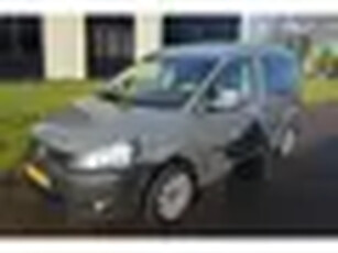 Volkswagen Caddy 7 persoons uitvoering (bj 2011)