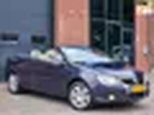 Volkswagen Eos 2.0-16v FSI PanoLederStoelverNaviPdcFull Option