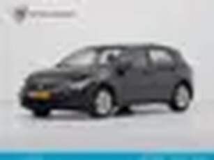 Volkswagen Golf 1.0 eTSI 110pk DSG Life Navigatie Pdc Clima Acc