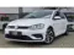 Volkswagen Golf 1.0 TSI Comfortline + 3x R-LINE + DYN AUDIO + CRUISE + KLIMA