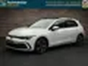 Volkswagen Golf 1.4 eHybrid GTE PANO Trekhaak Digitaal dash IQ Light Travel Assist