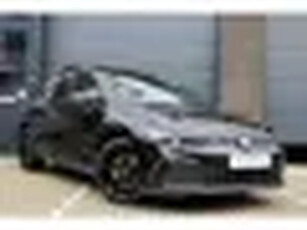 Volkswagen Golf 1.4 eHybrid GTE Panorama dak IQ Light Full Black Bomvol BTW voertuig