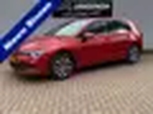 Volkswagen Golf 1.4 eHybrid Style Automaat Bomvol!! 37.811 km!! Climate Cruise Massagestoelen