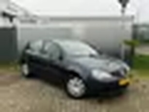 Volkswagen Golf 1.4 Trendline - APK 06-25 - Airco - Cruise