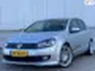 Volkswagen Golf 1.4 TSI Highline APK I NAVI I STOELVERWARMING I XENON I LED I LMV I NETTE AUTO