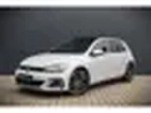 Volkswagen Golf 1.4 TSI PHEV GTE Panoramadak Virtual Stoelverwarming Keyless Apple Carplay