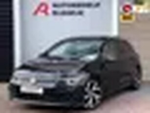 Volkswagen Golf 1.5 eTSI R-Line Pano/Camera/IQ.Light