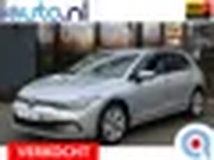 Volkswagen Golf 1.5 TSI 130PK Business LED/ACC/App-Connect/Winterpakket/17