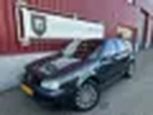 Volkswagen Golf 1.6-16V // Airco // 5-Deurs