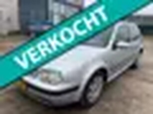 Volkswagen Golf 1.6-16V Trendline AIRCO/cruise