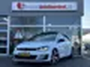 Volkswagen Golf 2.0 GTI DSG / 5 Deurs / Leder / Pano / 2015